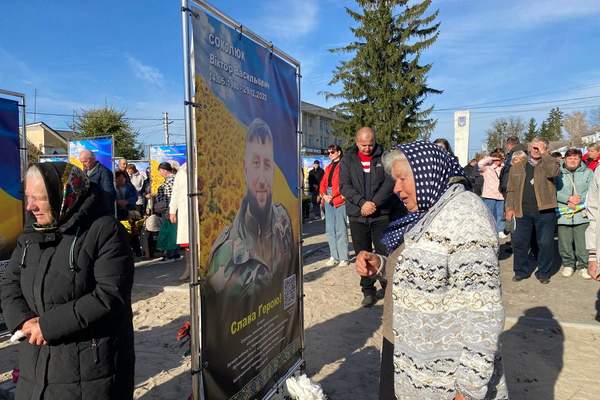 Photo 2025 11 01 19 36 39