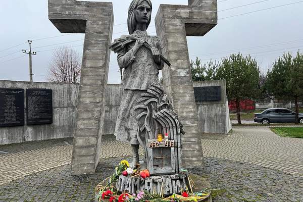 Photo 2025 11 22 17 00 01