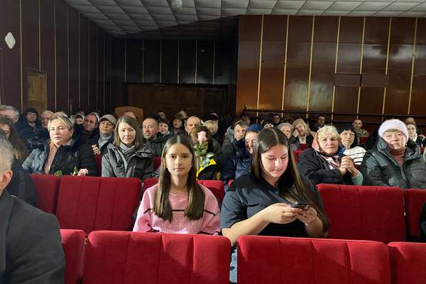 Photo 2025 12 05 18 37 29