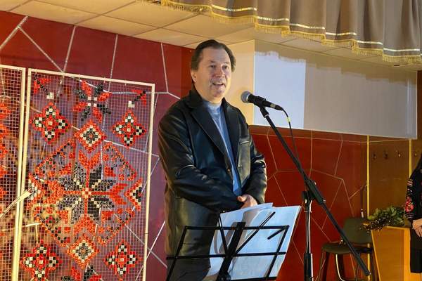 Photo 2025 12 05 18 38 09