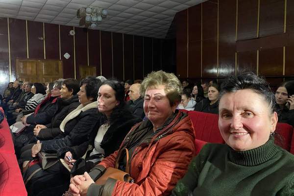 Photo 2025 12 05 18 38 11