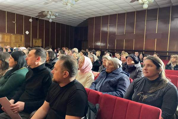 Photo 2025 12 05 18 38 13