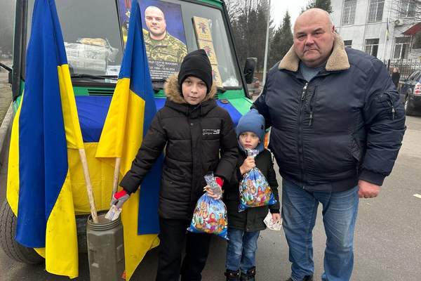 Photo 2025 12 22 18 45 08 %282%29