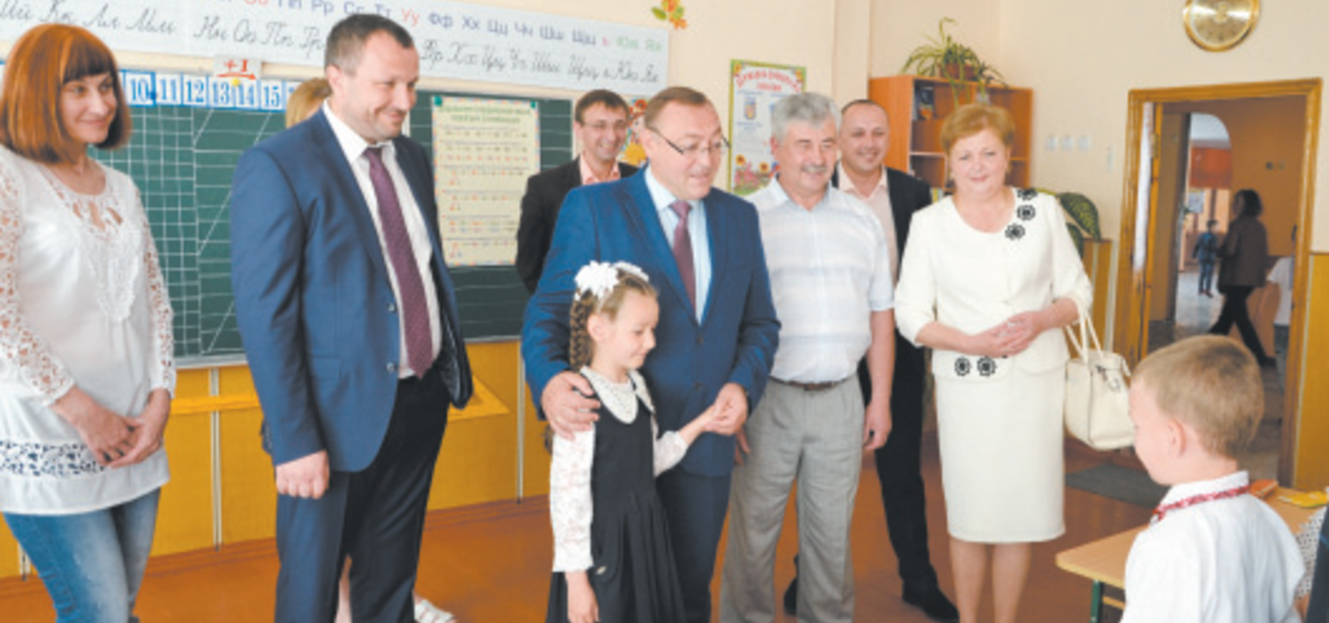 Валерій Коровій ознайомився з освітнім та медичним закладами Хмільника