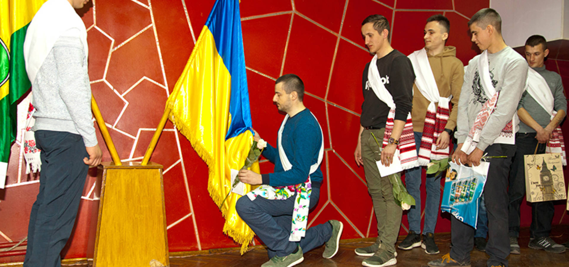 Хмільничани поповнюють лави захисників