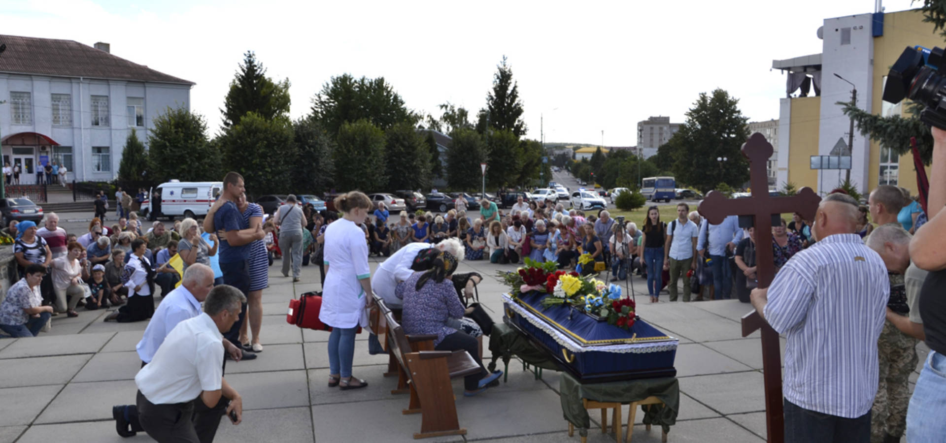 Хмільничани попрощались зі своїм Героєм 