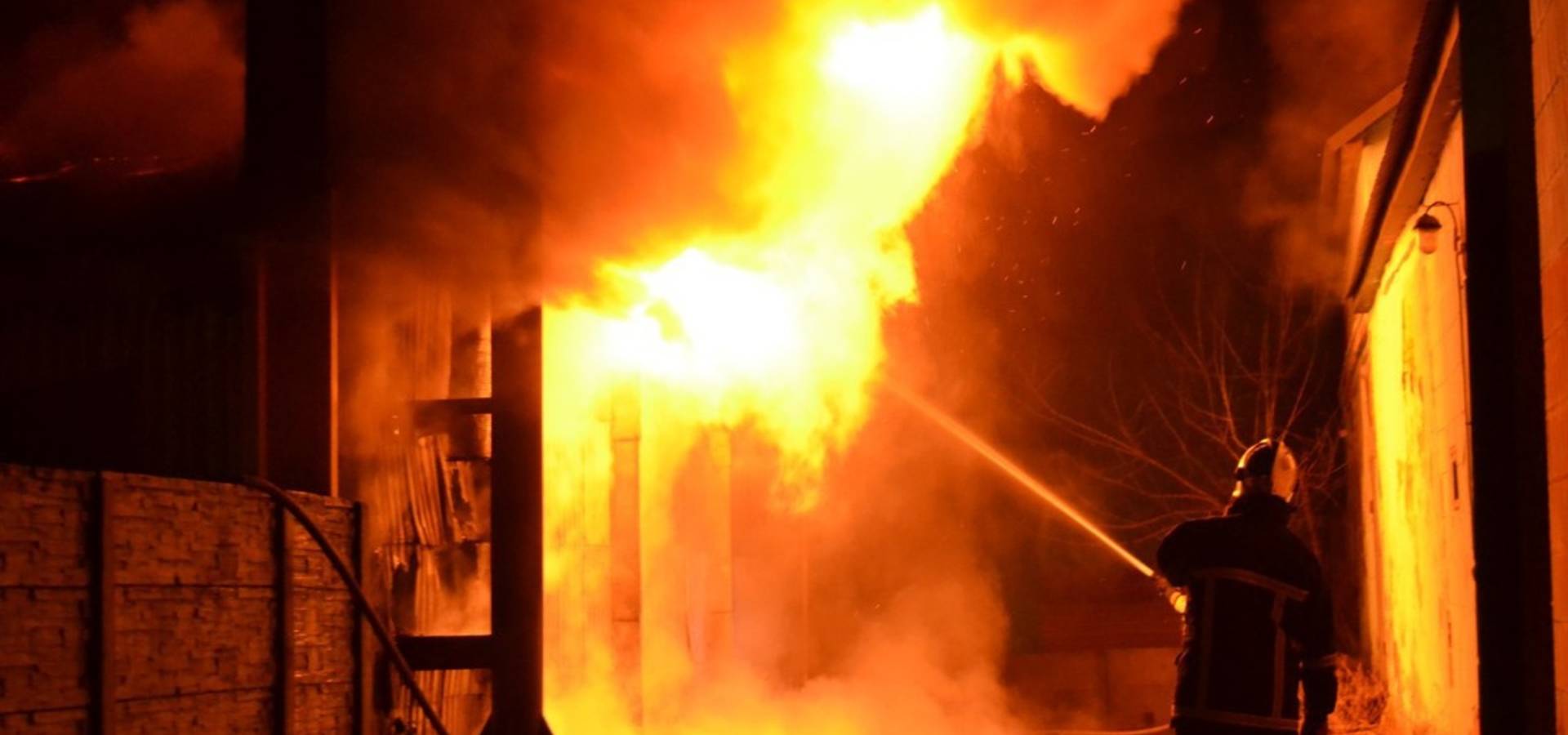 Врятовано людину під час пожежі