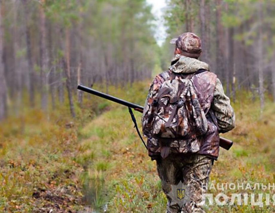У вихідні в лісі будьте обережними!