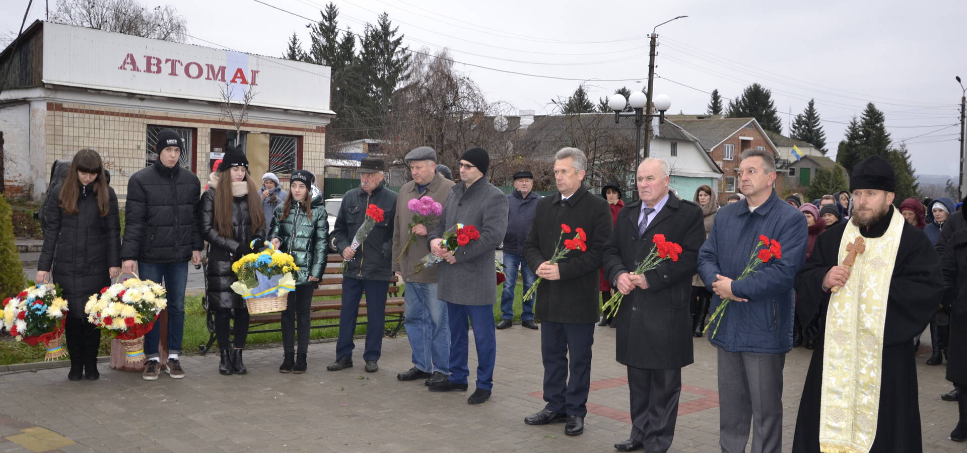 Хмільничани відзначили День Гідності та Свободи (ФОТОРЕПОРТАЖ)