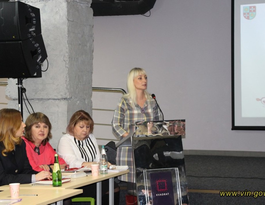 Вінниччина займає третє місце в Україні по влаштуванню дітей у сім’ю