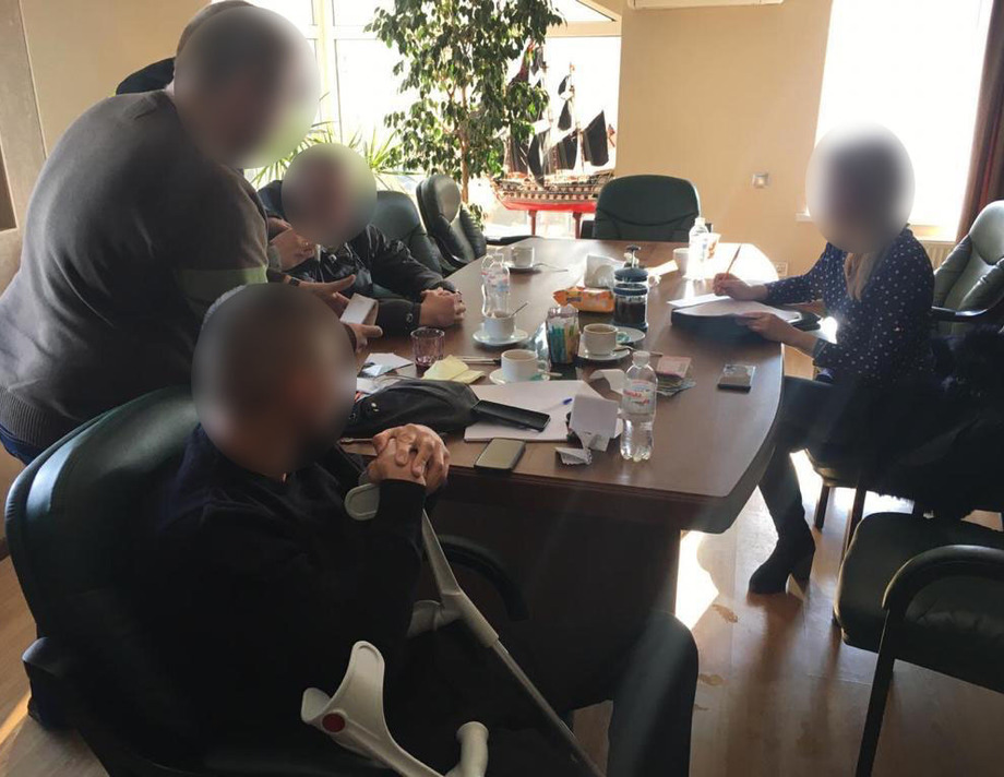 Хабар у сто тисяч доларів за оренду землі хотів отримати депутат та його пособники