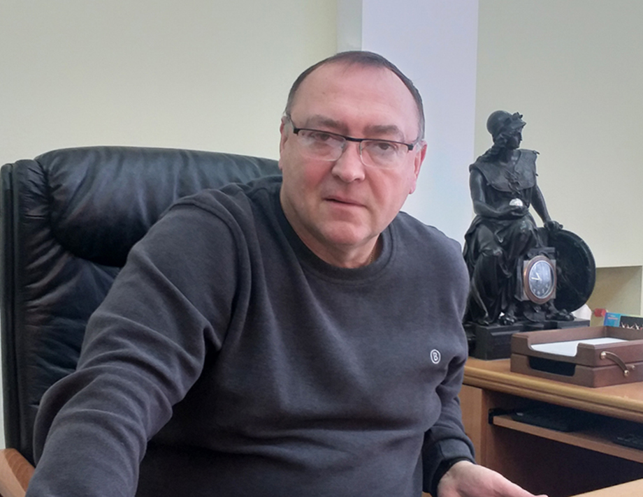 Людям потрібно дозволити працювати, інакше вони стануть ігнорувати карантин, почнеться хаос