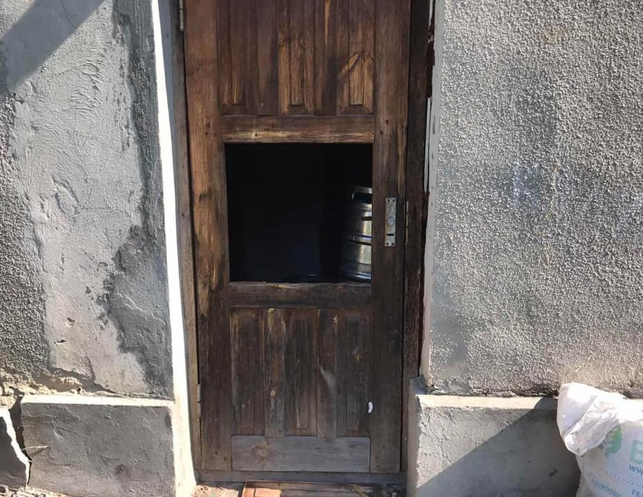 В Сальниці з магазину викрали алкоголь та цигарки
