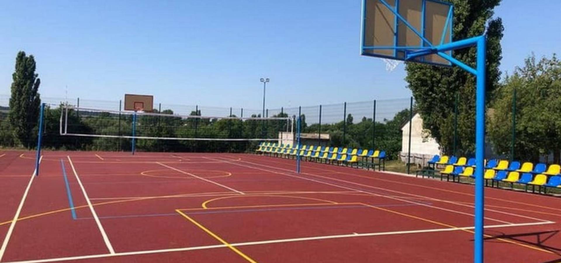 До кінця року в Сальниці завершать будівництво мультифункціонального спортивного майданчика