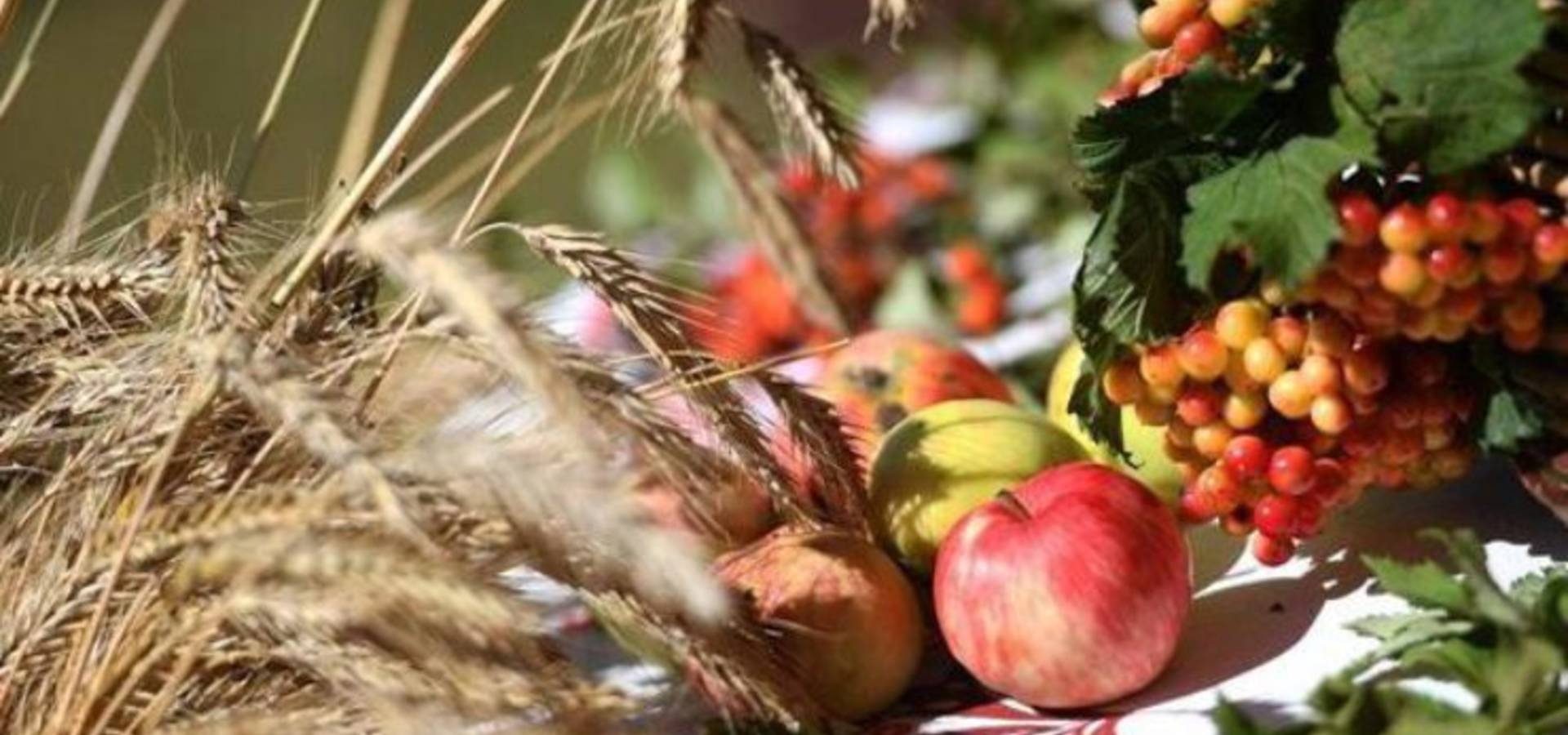 Сьогодні одне з найбільших церковних свят — Преображення Господнє, або Яблучний Спас.