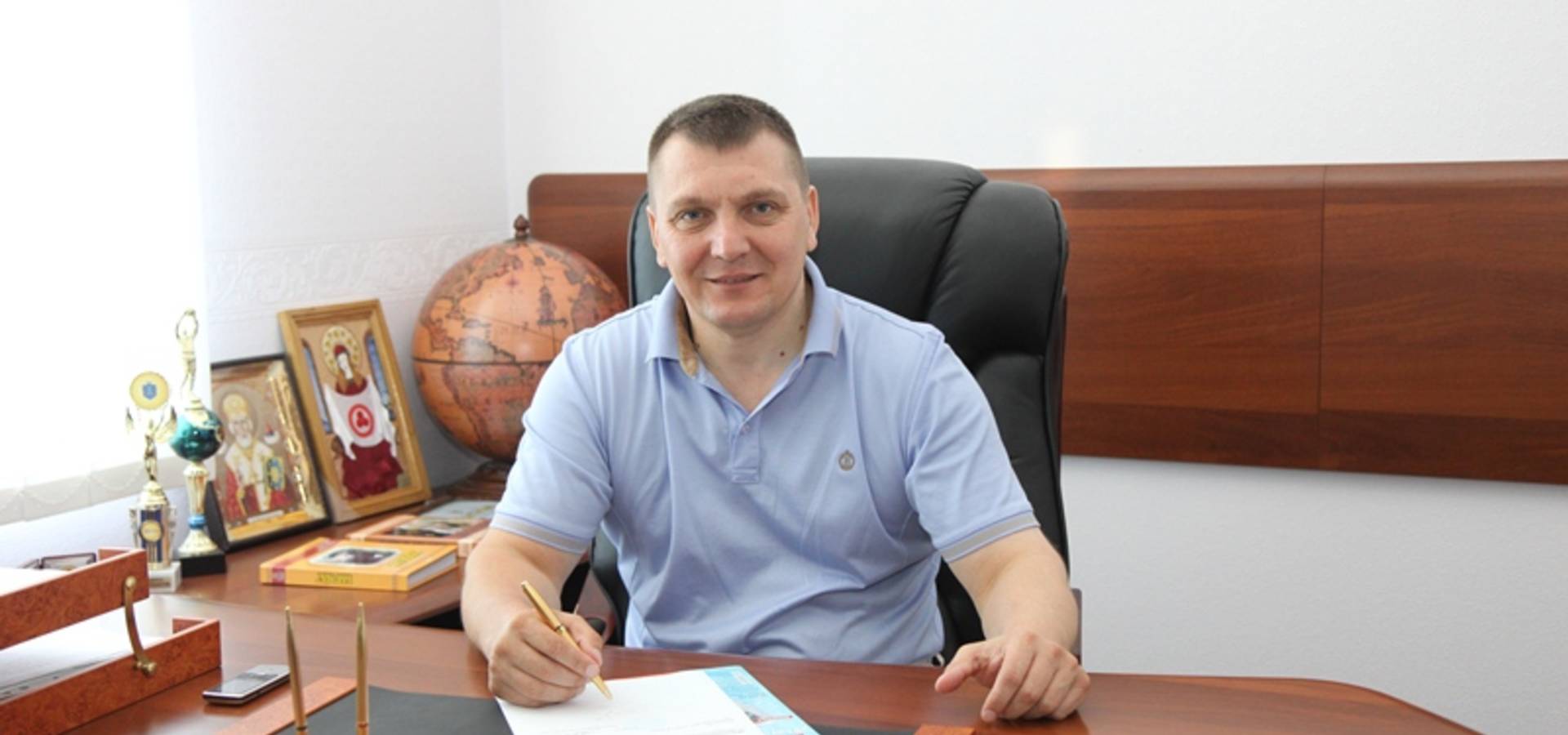 Почесною відзнакою та Грамотою Верховної Ради України нагородили Миколу Юрчишина