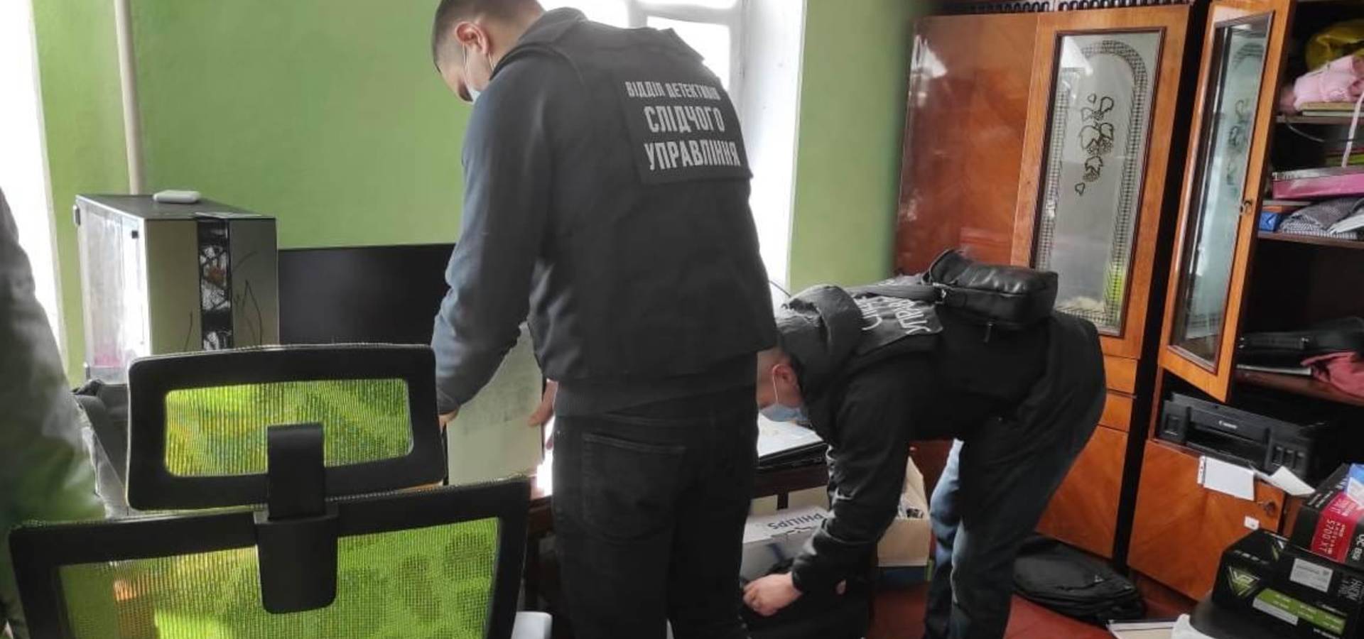 На Вінниччині затримали інтернет-шахрая, який викрав понад мільйон гривень