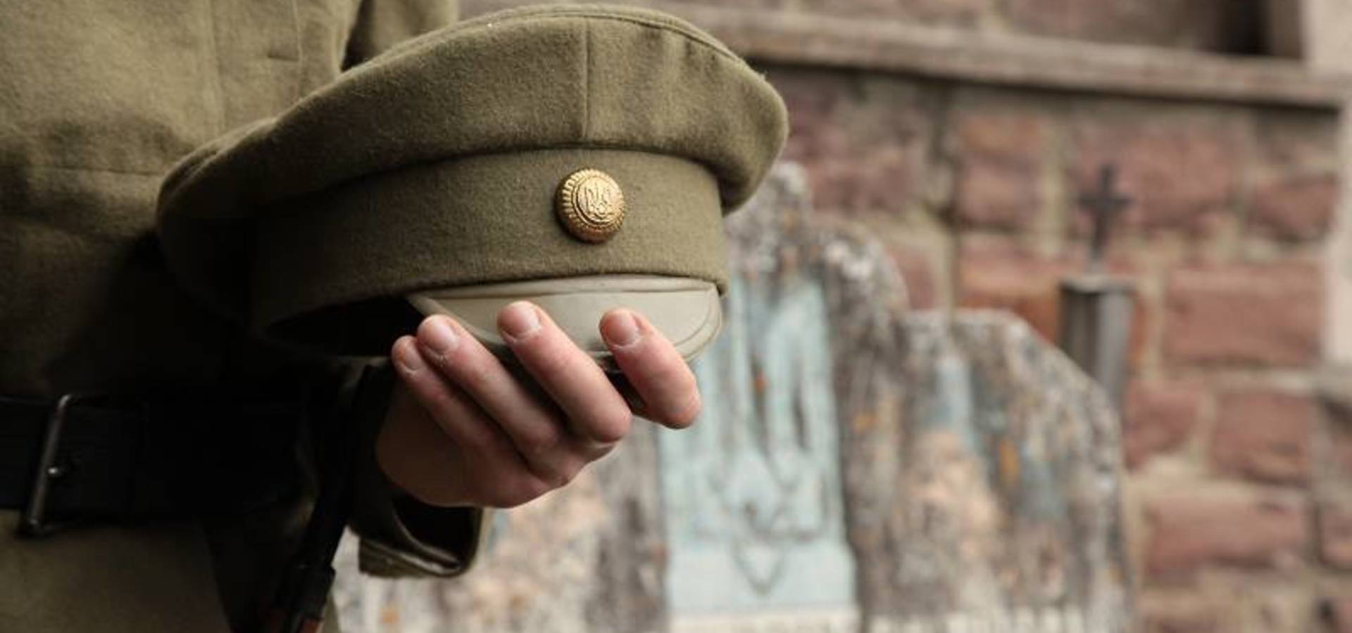 Благодійний фонд «Героїка» розшукує могилу поручника у Хмільнику