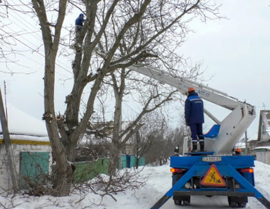 Перебої з постачанням електроенергії на Хмільниччині триватимуть і у березні