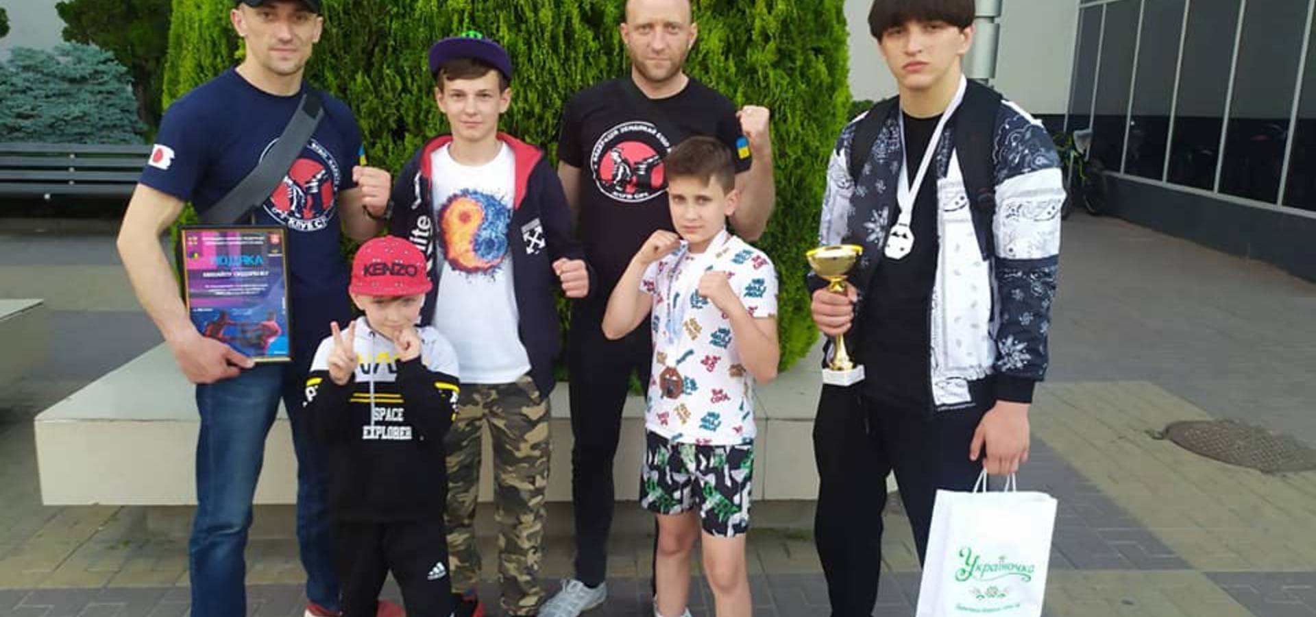 Спортсмени-бійці з Хмільника зайняли призові місця на Кубку Поділля з ММА