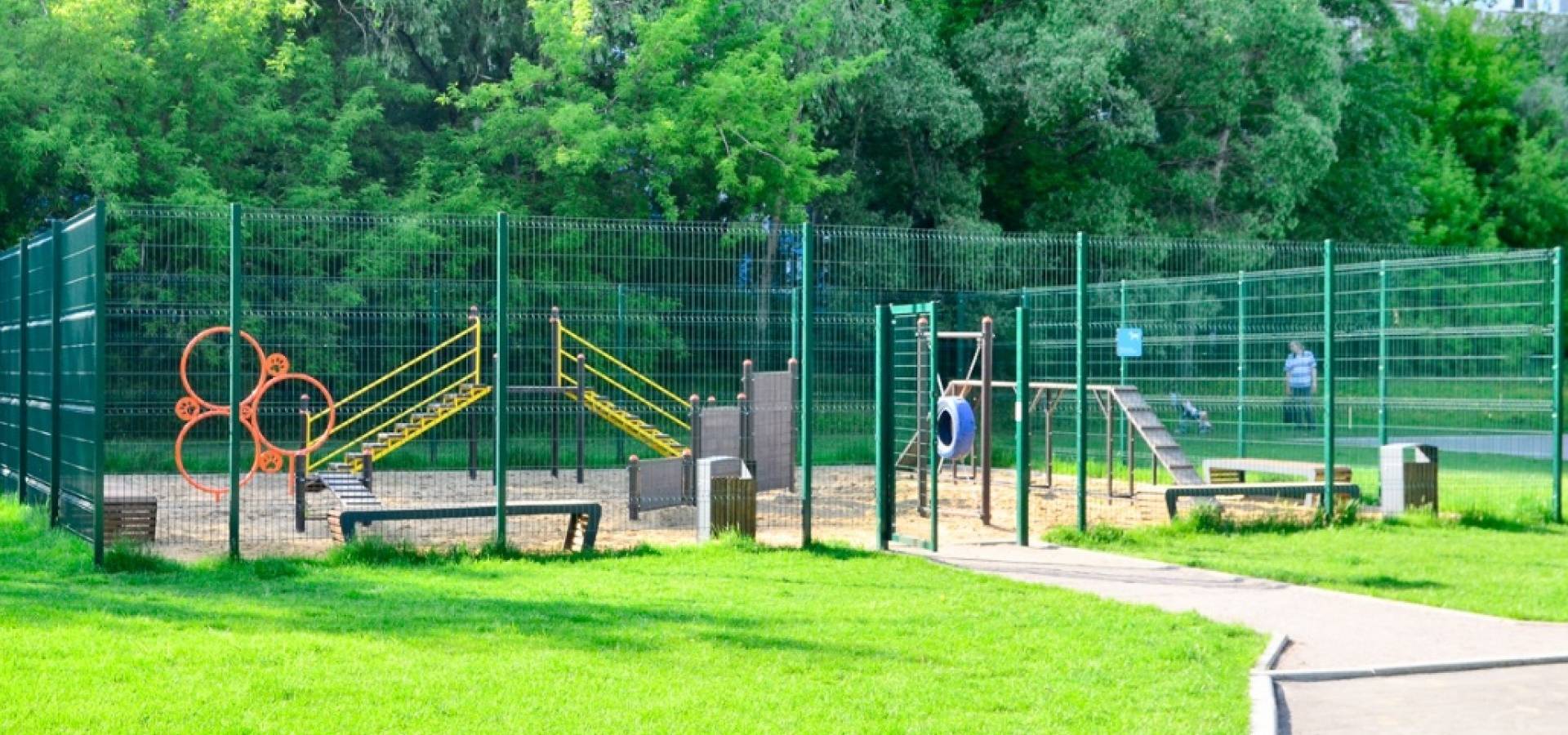 Незабаром в Хмільнику з'явиться майданчик для вигулу собак