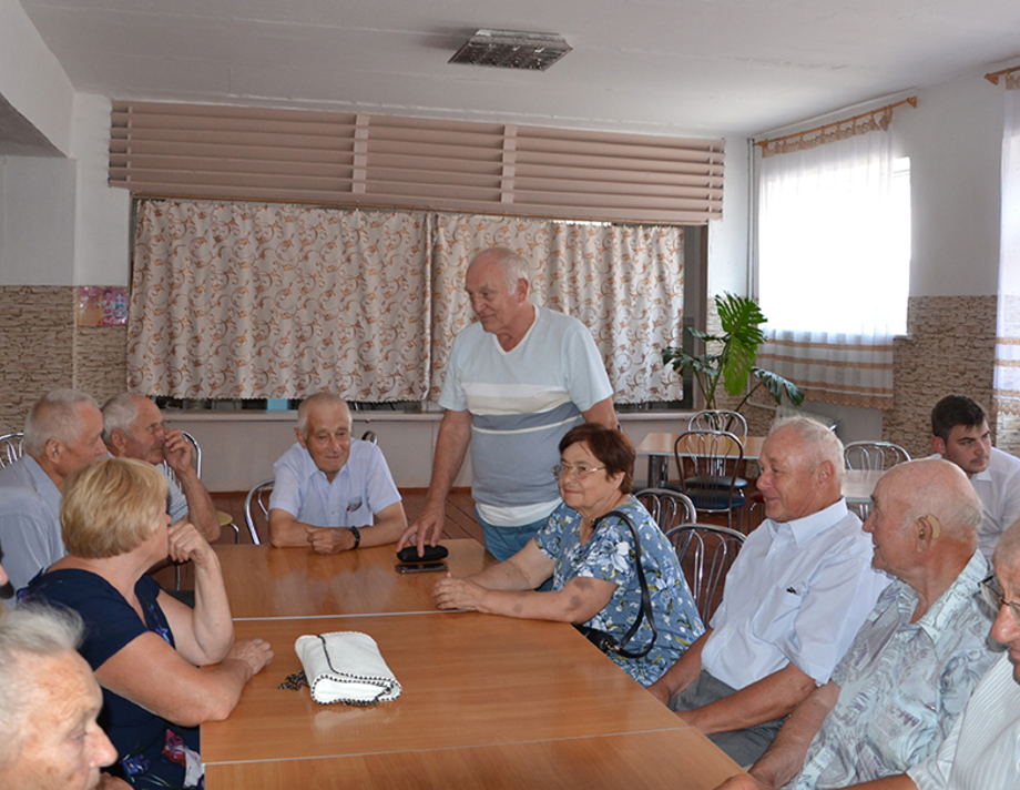 Шістдесят років після школи. Зустріч випускників у Сальниці