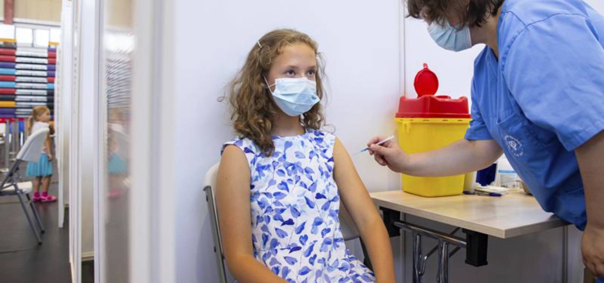 Дітям дозволили вакцинуватись. Якою вакциною і з якого віку?