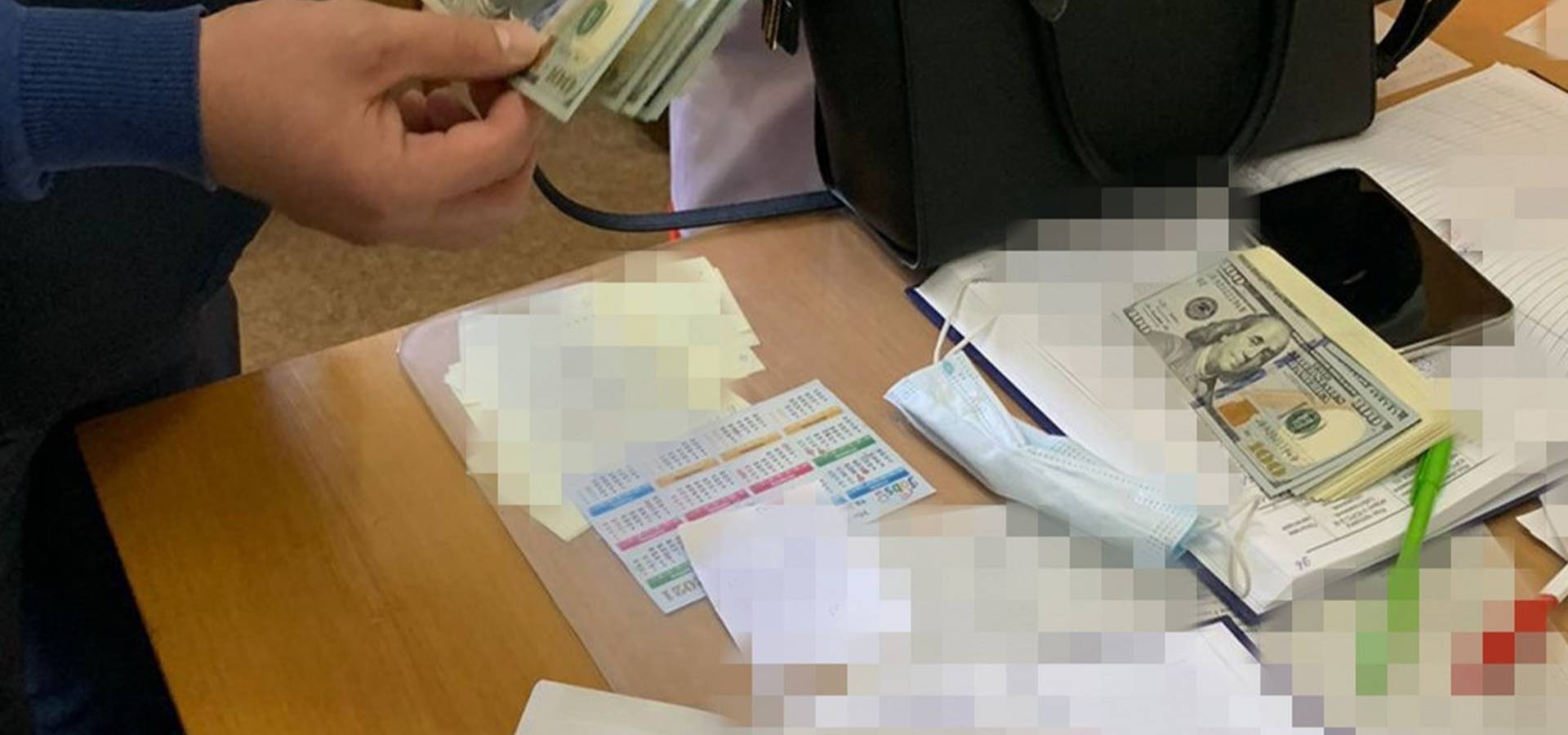 СБУ викрила посадовців військового шпиталю, які вимагали у ветеранів хабарі за інвалідність