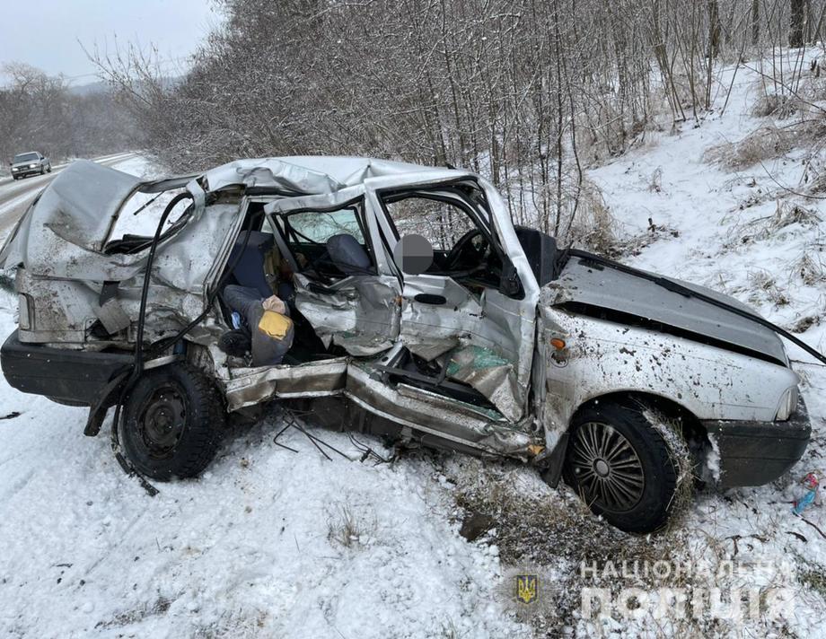 Сьогодні у смертельній аварії біля Вінниці загинуло троє людей