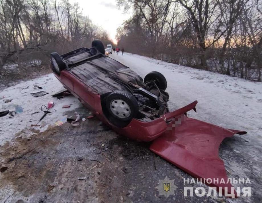 В аварії у Хмільницькому районі постраждало двоє людей