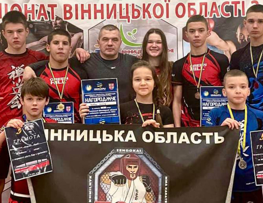 Хмільничани - переможці області зі змішаних єдиноборств ММА