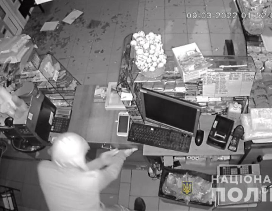 На Вінниччині знову затримали мародера, йому загрожує 8 років ув'язнення