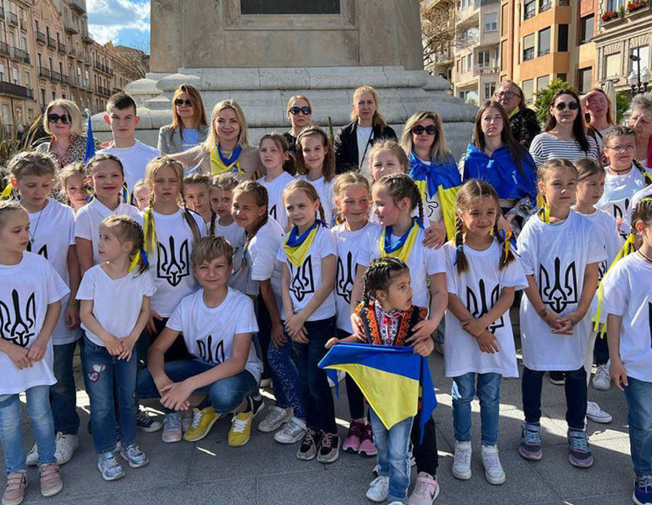 В ІСПАНІЇ УКРАЇНЦІ ПРОВОДЯТЬ АКЦІЇ НА ПІДТРИМКУ УКРАЇНИ