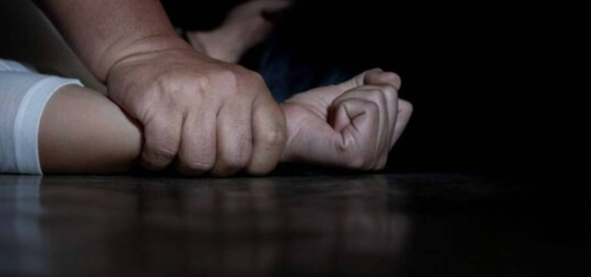 У Вінницькій області з зґвалтували 12-річну дівчинку