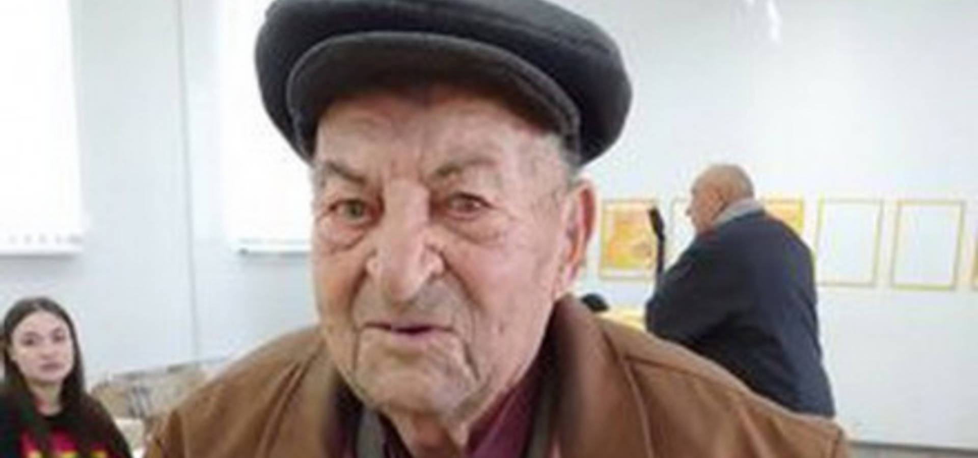 У Вінниці 93-річний дідусь перерахував 20 тисяч з пенсії на рахунок ЗСУ
