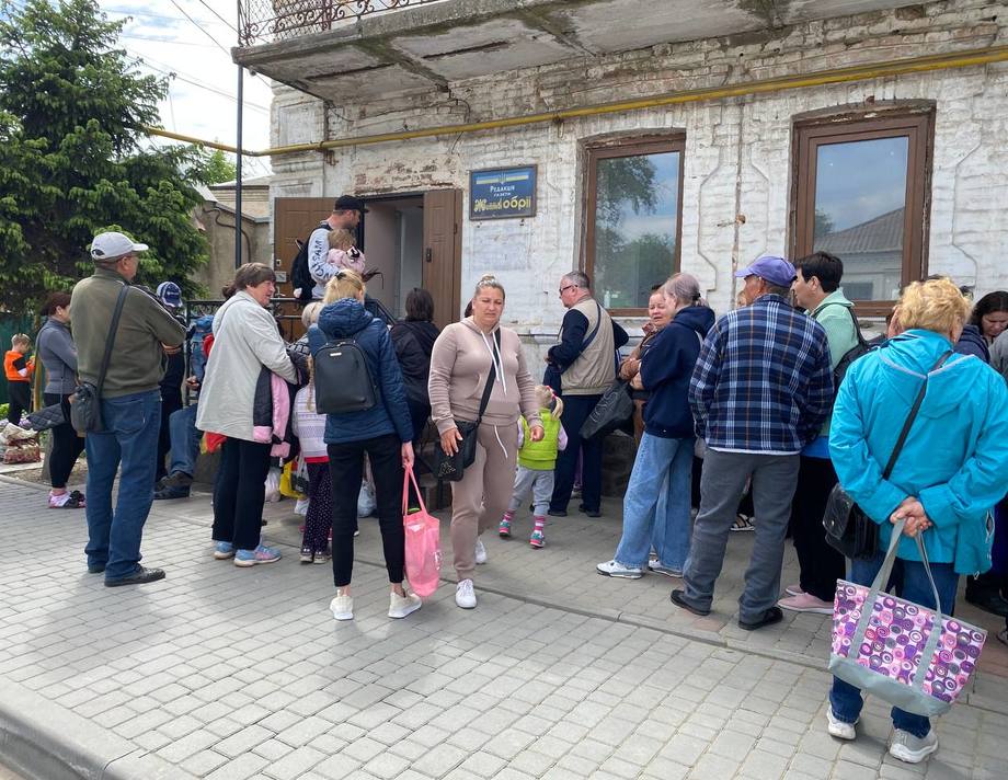 Сьогодні у Хмільнику ще понад 100 переселенців отримали допомогу від БФ "Омріяна країна"
