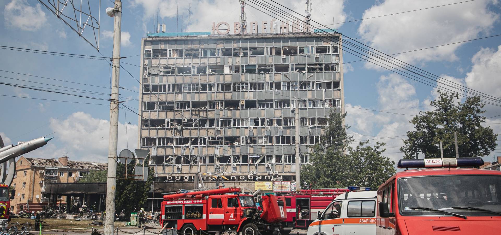 У Вінниці завершено роботи з розбирання завалів. Тіла усіх загиблих опізнані