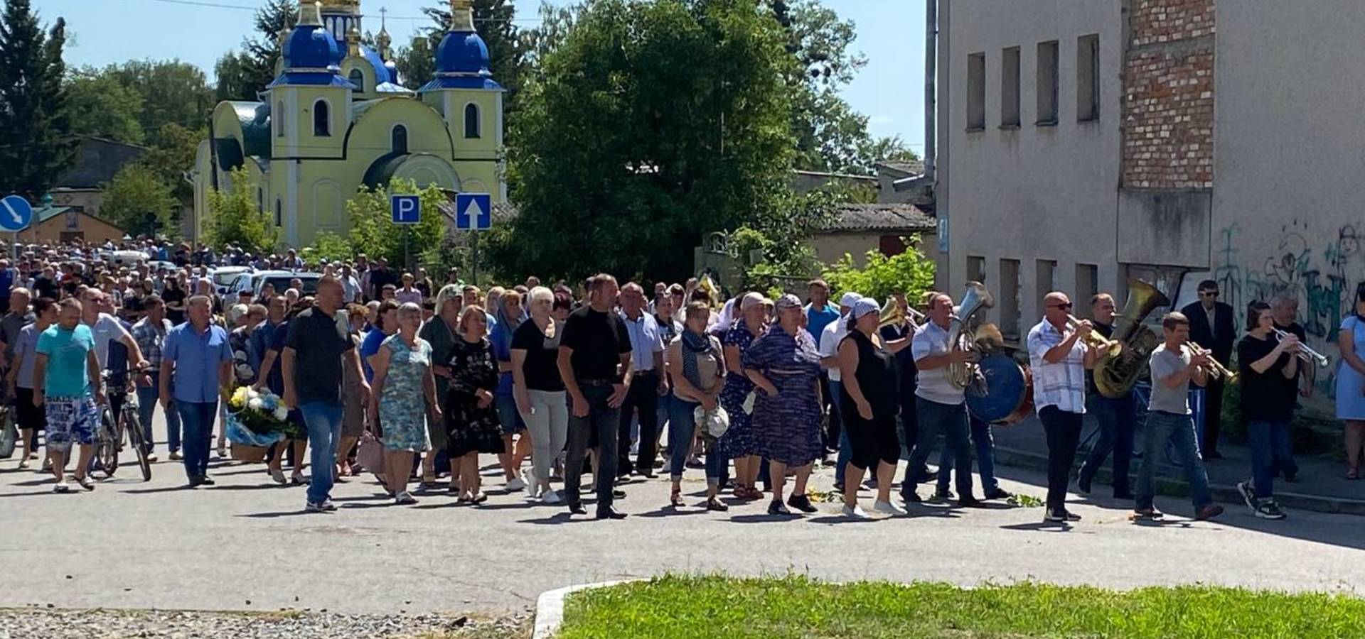 У Хмільнику попрощалися із загиблим Героєм Сергієм Шурком