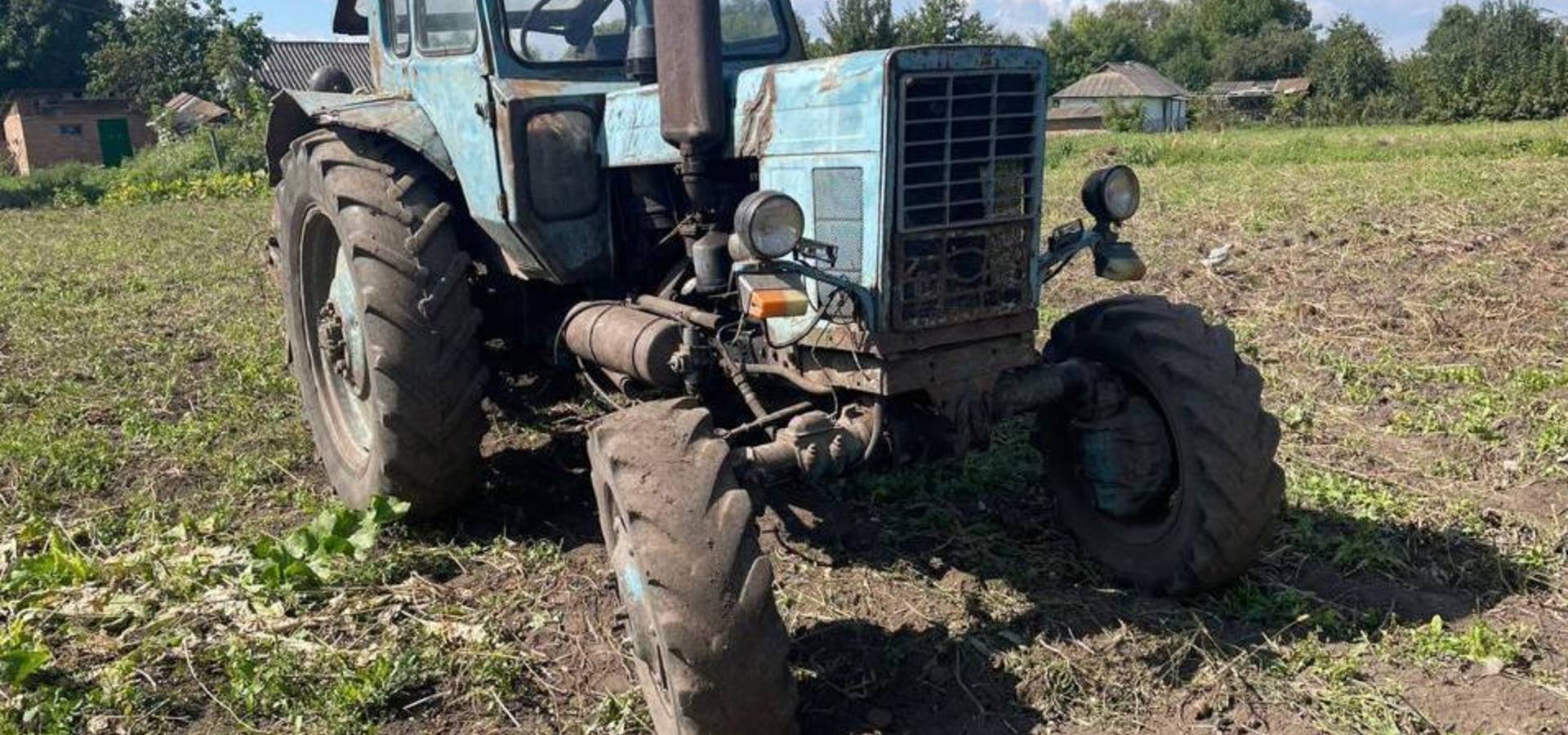 У Сьомаках чоловік трактором наїхав на жінку