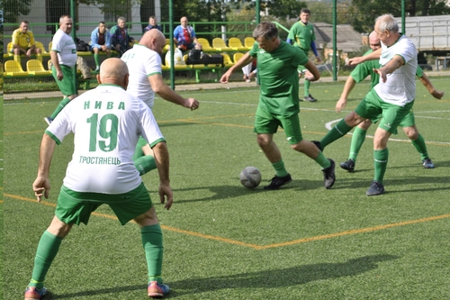 U nemirovi proveli chempionat z futzalu sered veteranskikh komand 2