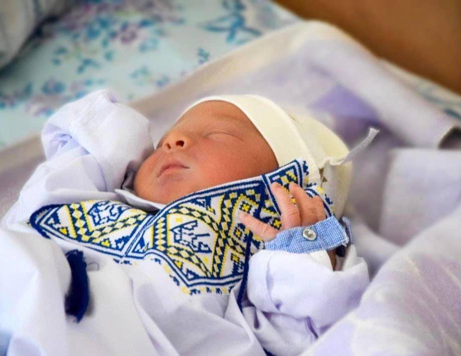 З початку місяця у Хмільнику народилося семеро немовлят