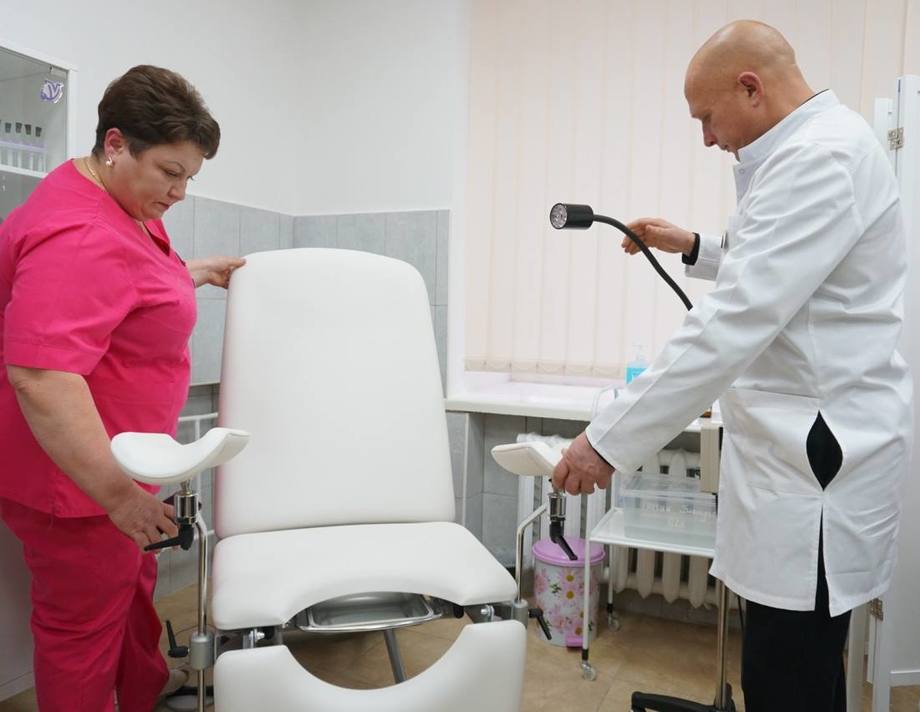 У Хмільницькій центральній лікарні відкрили гінекологічний кабінет безбар'єрного доступу