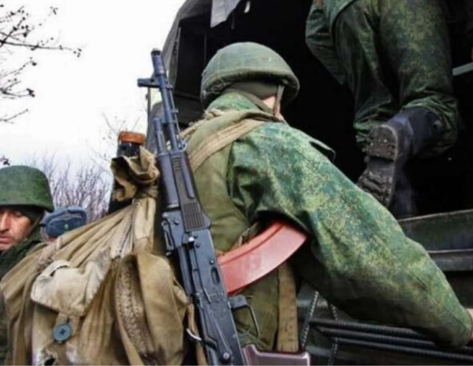 Окупанти на Донбасі почали мобілізувати інвалідів
