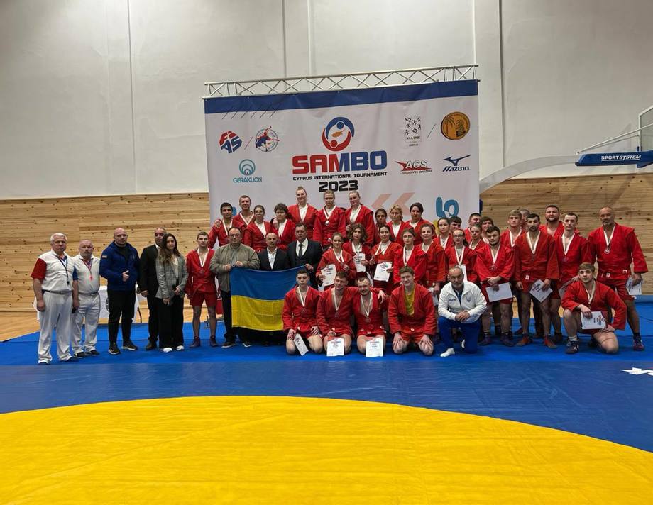 Двоє спортсменів з Вінниччини стали чемпіонами Кубку світу з самбо