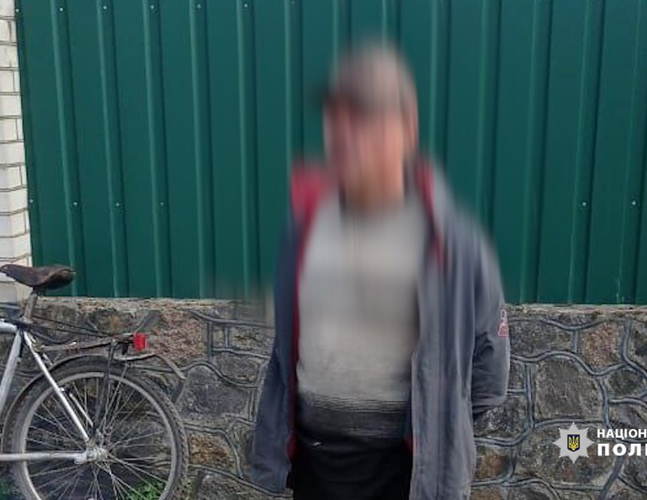 У Війтівцях Хмільницького району поліція зловила наркоторговця, який торгував за схемою "з рук в руки"