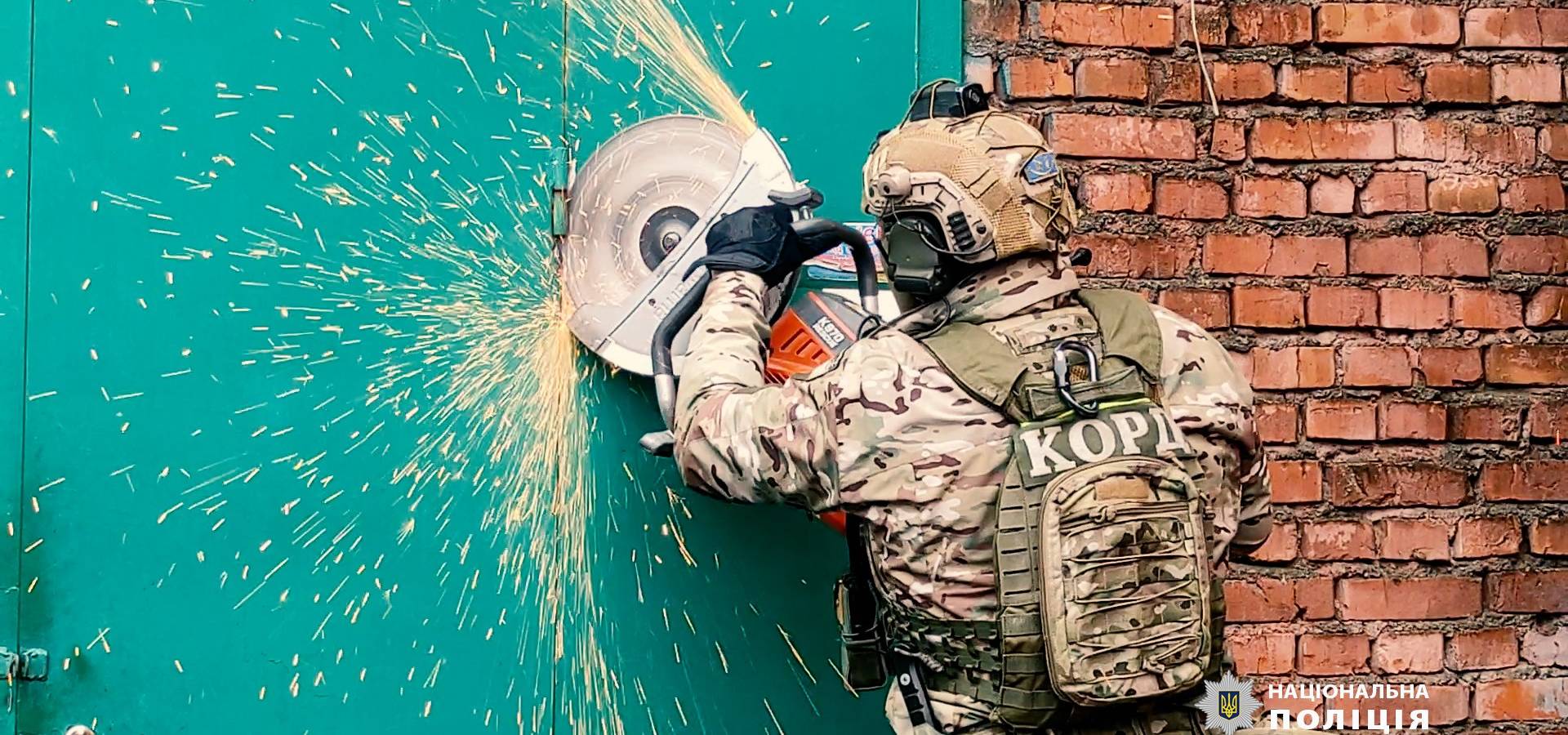 У Вінниці виявили підпільний цех з виготовлення небезпечного алкоголю