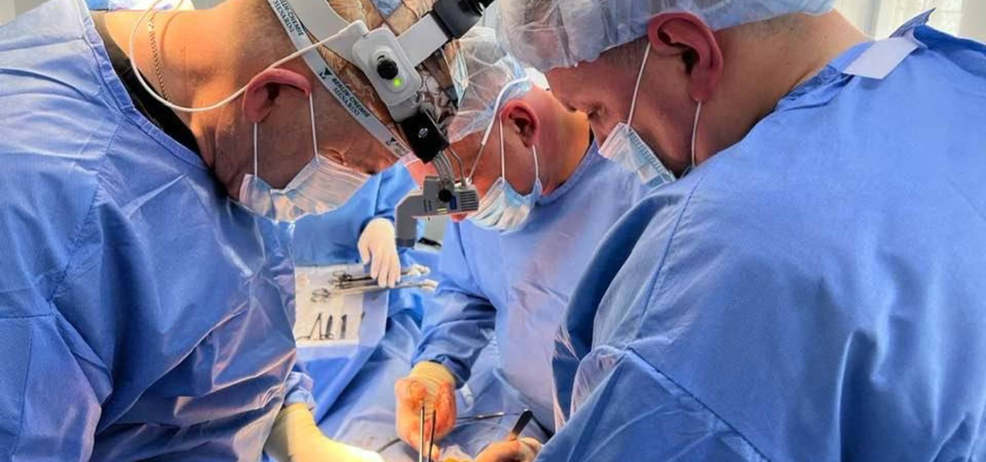 Вінницькі лікарі провели чергові трансплантації нирок