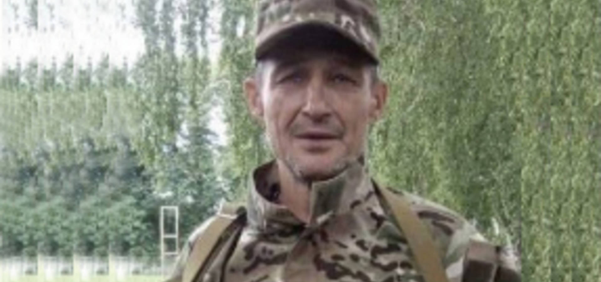 Додому "на щиті" повертається захисник з Колибабинець Іван Яюк. Зустріньмо героя "живим коридором"