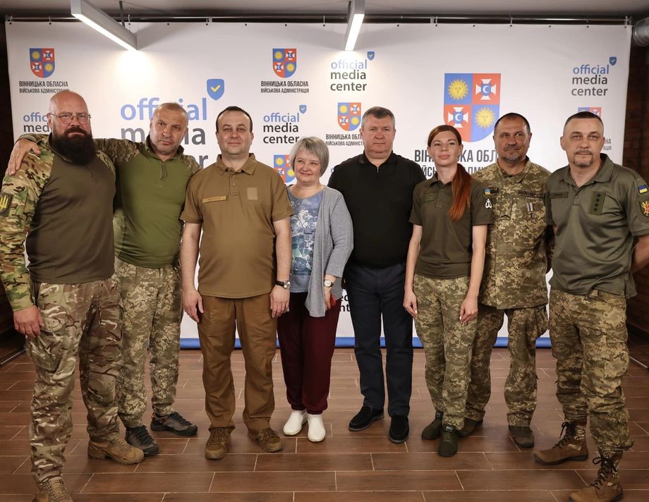 Вінницька область точно знає журналістів, які мають силу слова і яким можна довіряти, - Сергій Борзов