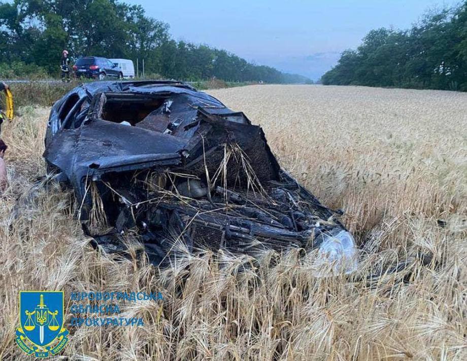 Пʼяний поліцейський потрапив у смертельну ДТП. Загинуло троє випускниць